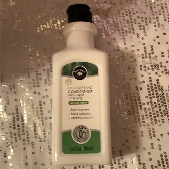 BOLERO, shampoo & conditioner - Picture 3 of 3